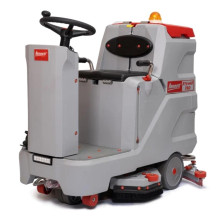 Аккумуляторная поломоечная машина с местом оператора Bennett Ranger R75-66d Pro (с литиевым АКБ 150 а/ч)