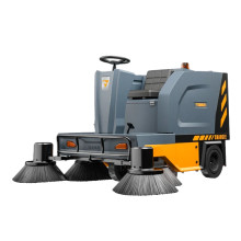 Аккумуляторная подметальная машина с местом оператора Chancee U190