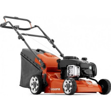 Газонокосилка бензиновая Husqvarna LC140P