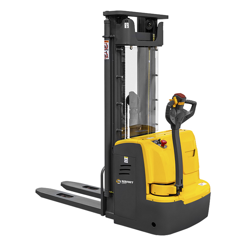 Самоходный электрический штабелер SMARTLIFT CDDR15-III 1500 кг; 4,5 м; 24В / 210Ач