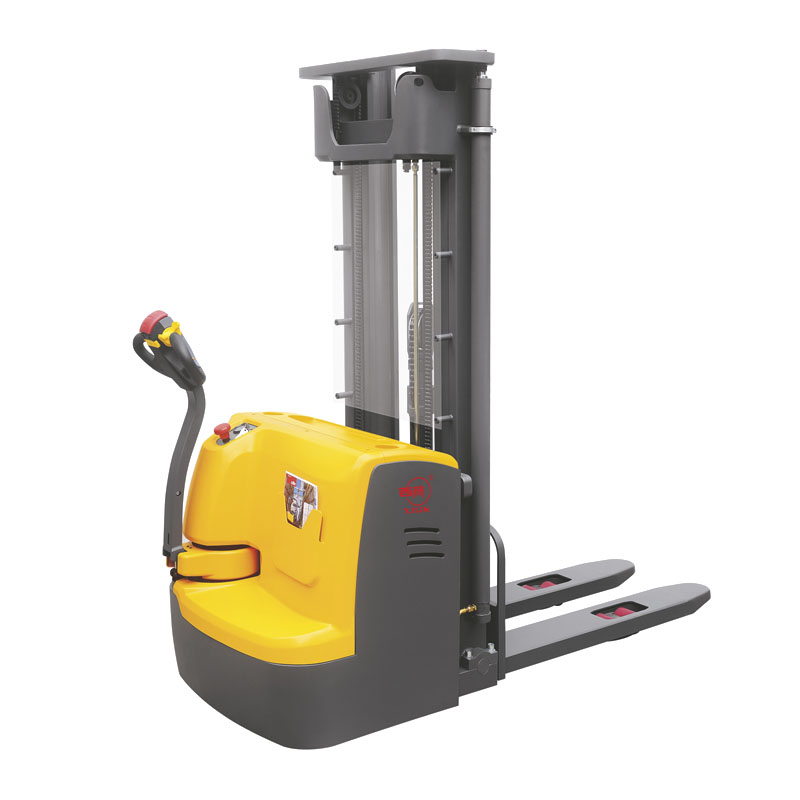 Штабелер электрический самоходный 1,5 т 3 м XILIN CDDR15-III