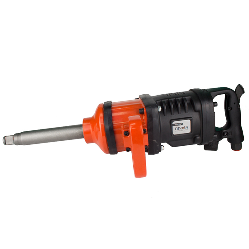 Пневмогайковерт FROSP ПГ-364К в пластиковом кейсе и с головками